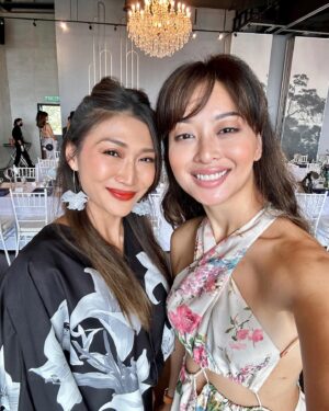 Sarah Lian Instagram - Dear Mommy @imsarahlian Happy Birthday! 🥳 

It’s been about seven years (I think!) since we first met in Bangsar and talked about you managing me as a talent 🤗

From day one, you’ve been giving your all, not just in managing me, but also in helping me find my strengths in other areas and being there for me through thick and thin 😭

I really appreciate how easy it is to chat with you, and how you always give me genuine advice, especially when things get crazy! - you have no idea how much you have helped me grow and heal 😭 

You’re more than just a manager to me; you’re like a guardian angel.

I’m so thrilled about your ‘new beginnings,’ and on this special day, I wish you nothing but the best. 

Thank you so much for everything mommy 😭 May all your wishes come true and I love you dearly 🩷

P/s: I don’t have much photo of us 😭