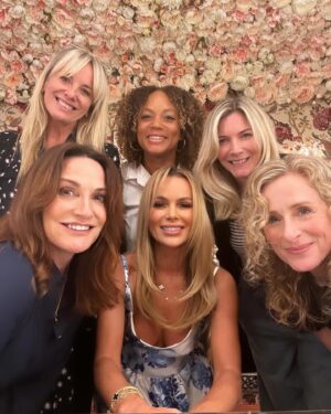 Sarah Parish Instagram - The best team of women - Couldn’t live without these girls. Celebrating life in general… 🥂