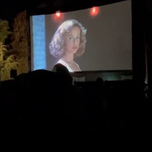 Sarah Parish Instagram - It’s open air cinema at Avington Park! Great night watching Dirty Dancing with @thejimmurray @sarah.hickton and #Nelly. Champagne, chocolate and the Merengue…What’s not to love. @adventurecinema @avingtonp #dirtydancing #icarriedawatermelon🍉