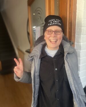 Sarah Polley Instagram - My amazing sister @gulkincathy arrived today doing an impression of herself. Always laughing, always showing up, always protesting. I made her laugh by saying “hold still - this is going into the montage for your memorial service. This photo is for when the music hits a crescendo.” Editor that she is- she obliged. How I love this brilliant, fearless, loving woman.