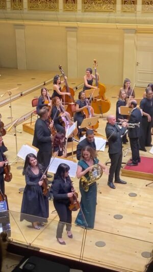 Sarah Willis Instagram - Mozart, Mambo and a lot of dancing at the #Konzerthaus during the concert of @hornsarahberlin and the @orq.lyceum.habana 💃🏻 We want to thank everybody for an unforgettable night!