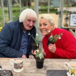 Sarah Beeny Instagram – If you want to move them or add them…now is the time!!! @bloomingbert on one of my favourites – the Snowdrop ❄️💧xxx. 

#gardening #gardeninglife #snowdrop #bulb #inthegreen #spring #lifelessons