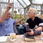 Sarah Beeny Instagram – ROSES – CLIMBING VS RAMBLING 
IN THE GREENHOUSE Q&A with the marvellous @bloomingbert 🌸
.
Lots of you had really interesting and useful questions for Bert, so he agreed to pop over and answer as many as possible. I’ll share these over the following week or so. Xxx .
.
.
#inthegreenhouse #questions #q&a #gardening #roses #growing #pruning