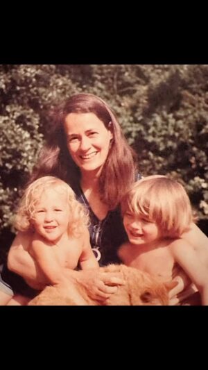 Sarah Beeny Instagram - Just taking a moment on #internationalwomensday to say thank you to my wonderful mother for giving me the gift of being loved and enduring what she did so that I can live for both of us Xxx #grateful #iwd