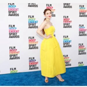 Sarah Bolger Instagram - 💛 Independent Sprit Awards 💛
I couldn’t have loved this look more. Thank you so much,
@highheelprncess 
@makeupbysvh 
@tildebymatilde 
@gretaconstantine 
@_jennybird 
@jimmychoo 
💛💛💛💛