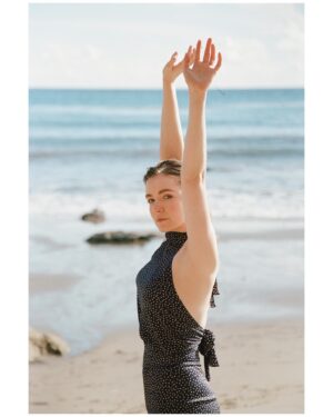 Sarah Bolger Instagram - We’re having a @sarahbolger archive week, clearly (Swipe for all images).

© @emilysandiferphoto 
HMU @jaymekav 
Photo assist @marci.la 

#sarahbolger #mayansmc #emilysandifer #filmphotography #womenphotographers