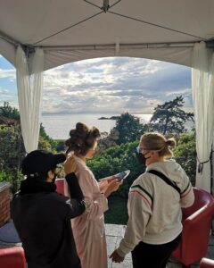 Sarah Chalke Instagram - So we had the best, most creative, talented hair and makeup team on this show. Kate and Heather…and the entire department, thank you for making the 5am’s so fun. #FireflyLane @netflix