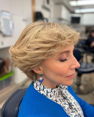 Sarah Chalke Instagram - So we had the best, most creative, talented hair and makeup team on this show. Kate and Heather…and the entire department, thank you for making the 5am’s so fun. #FireflyLane @netflix