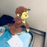 Sarah Chalke Instagram - For my niece’s school project, she had to mail George to me and we had to go on some adventures together. He loved skiing, we got an ear pierce, (his first, my second) went to Radio City Music Hall, he came to work with me, loved New York pretzels…you can visit anytime George.