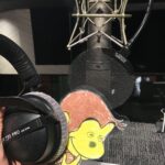 Sarah Chalke Instagram - For my niece’s school project, she had to mail George to me and we had to go on some adventures together. He loved skiing, we got an ear pierce, (his first, my second) went to Radio City Music Hall, he came to work with me, loved New York pretzels…you can visit anytime George.
