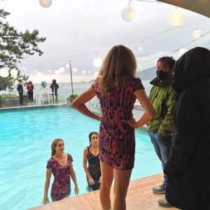Sarah Chalke Instagram - STUNT performers are amazing. I always realize I’m still not breathing about a minute after the stunt is done. Here are some pics of the scene where I push @indiadebeaufort in the pool, video of the stunt performers falling in, India and i warming up in between in an inflatable hot tub, tea in the pool…❤️ @netflix #fireflylane incredible brave amazing stunt performers @andrea.m.ross @tamaradaroshin