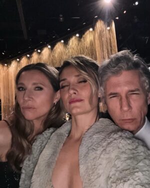 Sarah Chalke Instagram - Emmy’s pt 2 🤪