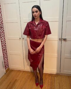 Sarah Desjardins Instagram - Endless thank you’s to @bachmai for having me and making me feel cool as HECK!! ✨ what a gorgeous collection! 👗: @bachmai 👠: @ysl 💎: @dorseyofficial 👛: @tedbaker makeup: @jentioseco hair: @thisisluisasoler styling: @sarahslutsky cc @carlee___ ♥️