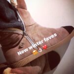 Sarah Harding Instagram – Honey it’s gettin #cold outside…😌❤️👌🏼#love #autumn #comfies #warm  #chanel #trends #perfect #happy #footwear #shoes #obsessed 😌😘