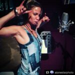 Sarah Harding Instagram – @alonestarphoto can’t wait for this one babes! #exciting #times 🤘🏻👅🙌🏼✌🏻️😍