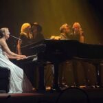 Sarah McLachlan Instagram - I couldn’t have asked for a more lovely group of musicians to help bring these songs to life each night. Thank you for sharing the stage with me Vincent Leslie Jones, Luke Doucet, Melissa McClelland, Lyle Workman, and Matt Starr! XoS #FTE30TOUR 📸 @vanweloveyou