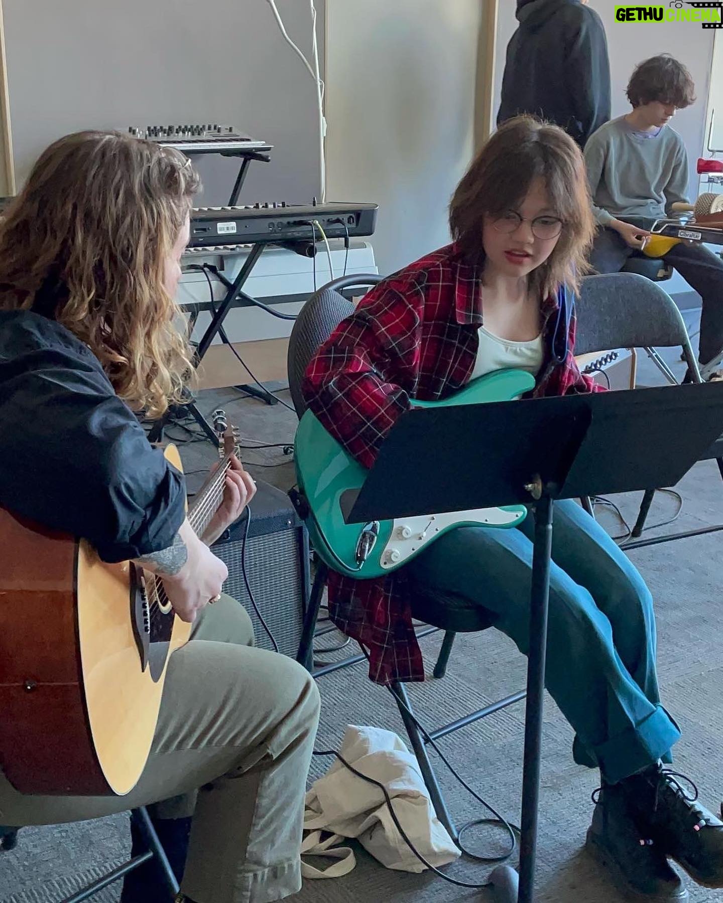 Sarah McLachlan Instagram - Sharing some moments from @sarahschoolofmusic’s spring break camp. What a fantastic week of music, learning, and joy. XoS
