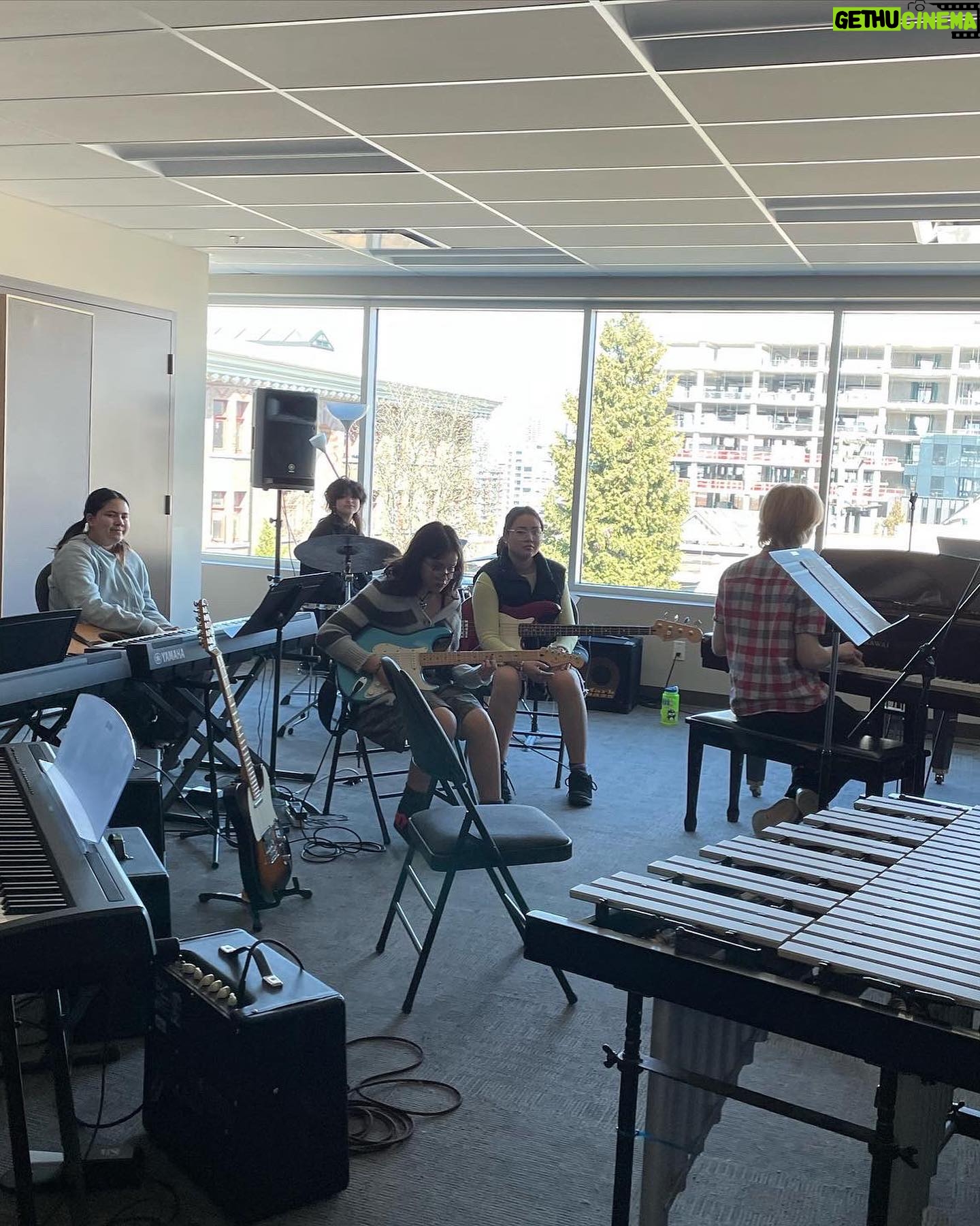 Sarah McLachlan Instagram - Sharing some moments from @sarahschoolofmusic’s spring break camp. What a fantastic week of music, learning, and joy. XoS