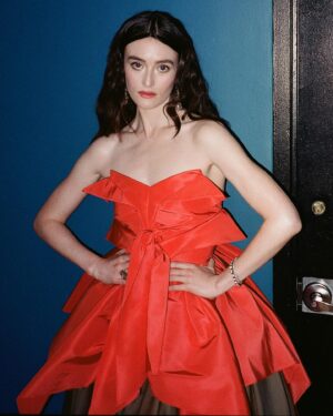 Sarah Pidgeon Instagram - What a whirlwind of a gorgeous night. @christopherjohnrogers made me feel like a real life flower and @misha212, @brianfisherhair, @chloehartstien, and @christinachanel wrapped everything up with a perfect bow. 

@stereophonicplay finished taping Fallon at 6 and @julianakdc and I got out of the 70s and into Garden of Time in an hour flat thanks to such genius teams. Then we got to celebrate with @jimmyfallon, enjoyed some donuts, and ended the night at the piano thanks to @sofiacoppola 

Thank you @voguemagazine for hosting such an incredible night and @AmazonFashion for having me, it was so special to celebrate the evening with them as they were my first tv family with The Wilds. Always grateful to @thegershagency, @anoncontent , and @wolfkasteler — I wouldn’t be anywhere near the met without them 🌸🌸🌸