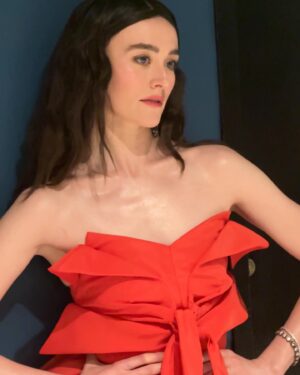 Sarah Pidgeon Instagram - What a whirlwind of a gorgeous night. @christopherjohnrogers made me feel like a real life flower and @misha212, @brianfisherhair, @chloehartstien, and @christinachanel wrapped everything up with a perfect bow. 

@stereophonicplay finished taping Fallon at 6 and @julianakdc and I got out of the 70s and into Garden of Time in an hour flat thanks to such genius teams. Then we got to celebrate with @jimmyfallon, enjoyed some donuts, and ended the night at the piano thanks to @sofiacoppola 

Thank you @voguemagazine for hosting such an incredible night and @AmazonFashion for having me, it was so special to celebrate the evening with them as they were my first tv family with The Wilds. Always grateful to @thegershagency, @anoncontent , and @wolfkasteler — I wouldn’t be anywhere near the met without them 🌸🌸🌸