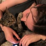 Sarah Pidgeon Instagram - My New Year’s kisses. We’re a throuple. @minnow @tinkywinky