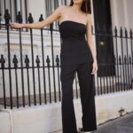 Sarah Stephens Instagram - These dreamy chiffon trousers paired with my favorite staple pieces from COS’ latest Atelier collection @cosstores_au 🖤