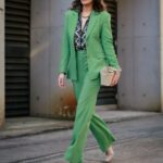 Sarah Stephens Instagram - Kermit’s last dance 🐸 @boss @sandroparis @tods @ysl
