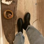 Sarah Wright Instagram - My favorite rain or shine boots from @fredasalvador are on sale (early access for my followers!) follow the special link in my bio and use code RAINSHINE !!!