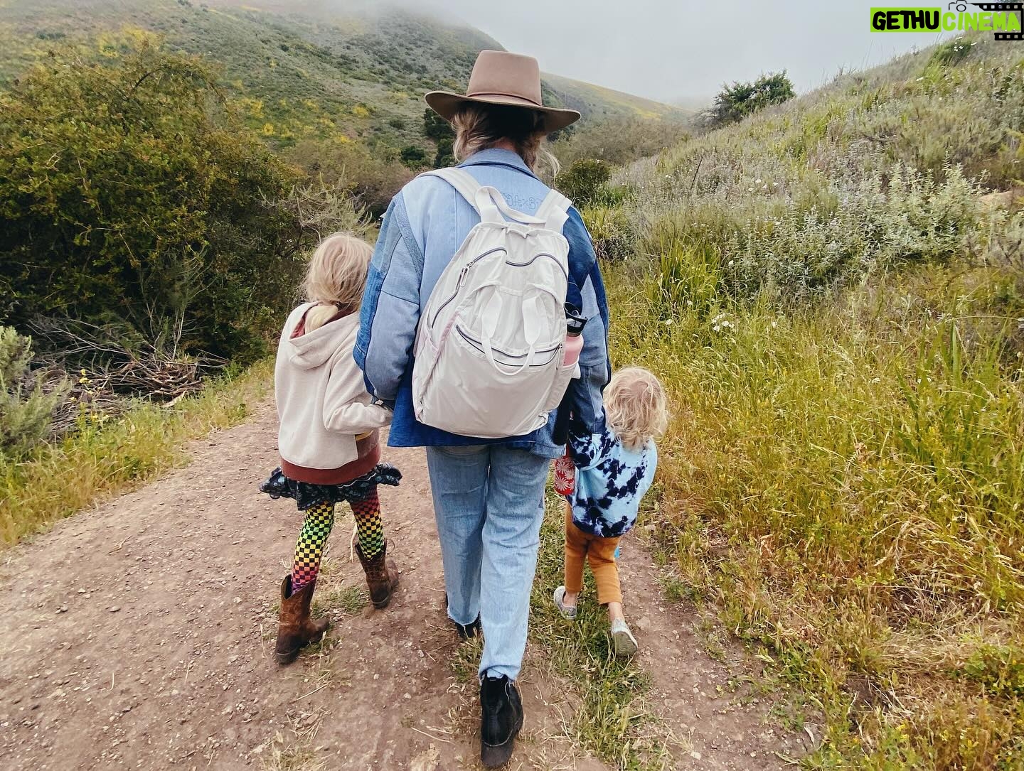 Sarah Wright Instagram - Mamas day weekend magic with my babies, goat babies, my hubby, camp food, camp coffee, Mother’s Day pizza, ice cream and a little escape to nature…. @ericcolsen ✨