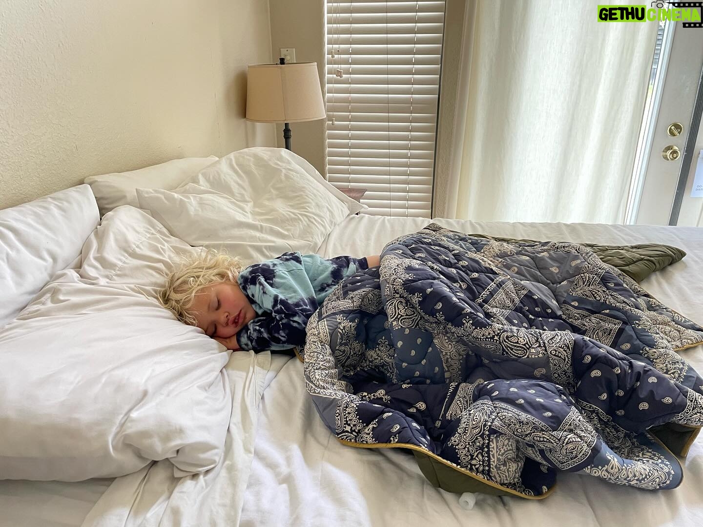 Sarah Wright Instagram - Mamas day weekend magic with my babies, goat babies, my hubby, camp food, camp coffee, Mother’s Day pizza, ice cream and a little escape to nature…. @ericcolsen ✨