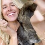 Sarah Wright Instagram - The product everyone’s obsessed with including my dog 😂 @baeobaby