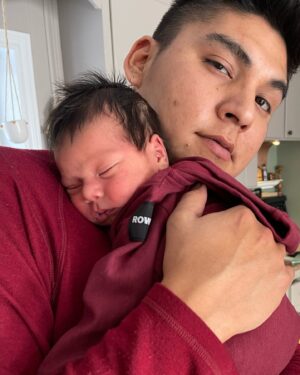 Sarain Fox Instagram - G’ZAAGIN DADDY! 

We love you to the moon and back.

My heart heals every day that we walk this journey together. Our babies have the best dad. I love watching you work hard at your relationship with them. Creating a strong foundation to grow from. 

Miigwetch for bringing the language and the drum into our everyday lives. I am forever grateful.

Happy Father’s Day babe! 

Love you! 

-Maamaatesiinh, ANimkiibanasie and Me!