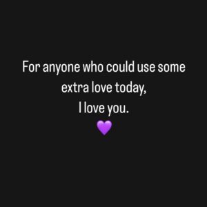 Sarayu Blue Instagram - 💜💜💜