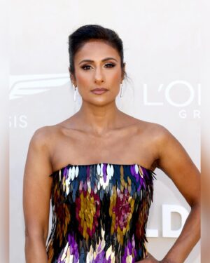 Sarayu Blue Instagram - So much to say about the epic #GoldGala. Thank you @goldhouseco & @bingchen for so beautifully celebrating our API community. 🥹🫶🏾💛✨ Many more pics to come, but let me start by thanking my incredible team of artists for once again, taking me to new heights. 

This dress by @naeemkhannyc was a dream. 

And a special s/o to @e_mendez for gently nudging me to wear an “updo” and stop hiding behind my hair. 😂💛💛💛

Styling: @jasonrembert 
Asst: @ww.ilt 
Hair: @e_mendez 
MU: @theginagmakeup 
Dress: @naeemkhannyc 

📷: 
1. Charley Gallay
2. @rodinphotography 
3. @tommaso_boddi_photography 
4. Frazer Harrison
