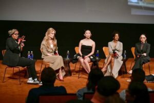 Sarayu Blue Instagram - Such a wonderful evening on Tuesday night, at @sagaftrafound with our fantastic moderator @thatjacqueline. Thank you @thatjacqueline for your astute and thoughtful questions, and thank you so much to all who came out!! 

#Expats #FYC 

📷: @araya_photo @gettyentertainment