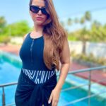 Sarika Dhillon Instagram – Not much to caption here apart from the fact that sometimes is good not to have anything on your mind and just enjoy life❣️
.
.
#Sareeka
.
.
#SAREEKA#ACTOR#BLESSED #goa#metime#vaccation #pooltime#watertherapy