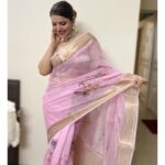 Sarika Dhillon Instagram – What I wore last night ❣️
.
.
Saree- @_lovestrings__ 
 🫧
Pearl set- @_lovestrings__ 
.
#happydiwali💥 #blessed🧿