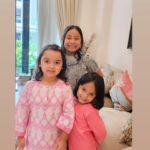 Sarimah Ibrahim Instagram - Beraya sakan with these lovelies! Thank you @affzanz 💚💚🤲🏻🌙 What a lovely day 🫵🏻👍🏻👏🏻 #raya20204 #beraya #selamathariraya #ootd #fyp #fypage