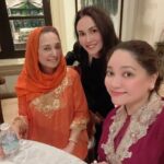 Sarimah Ibrahim Instagram – Lovely terawih with the fam 💚🥰🤲🏻🤲🏻 Alhamdulillah for every blessing and rezeki. May everyone be kept healthy happy and safe. 🤲🏻

#jaafarclan #nadzimiddinclan #mudzaffarclan @tengkualana @t.a.j.j @heidihanif @yimbosauce @aliabastamamkl @alianaq1226 @alia6astamam @tunkunadia @tengkual @tpj_n9 @tunkumyra @jamienx200t @marisasoraya @ninakazman @tmalauddin