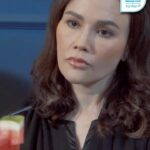 Sarimah Ibrahim Instagram - Macam takde jalan perdamaian je antara Imani & Qaida! ▶️ LELAKI ITU -> Isnin - Jumaat -> 10 Malam di TV3 dan strim secara HD di Tonton! ▶️ ⁠Layan feeling korang 24/7 di phone atau di Smart TV! Sekiranya anda berdepan dengan masalah kemurungan, tingkah laku bunuh diri, serangan panik, kebimbangan dan tekanan, anda boleh menghubungi TALIAN HEAL 15555 Helpline, TALIAN KASIH 15999 atau Befrienders KL di 03-76262929. (24 jam) #DramaSangat #TV3Malaysia #Samarinda #LelakiItu #MacamDuluDulu #KongsiBersama #KongsiCerita #dramatiktok #sembangentertainment