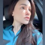 Sarimah Ibrahim Instagram – In a traffic jam and those RIM chart/ NTV7/ 2000’s tunes kick offfffff 💥🔥😩 &…..Bila Qaidah dah tak kuasa nak stress sebab laki dia curang best friend dia penyondol😵‍💫🫵🏻🗣️👀 

#2000s @backstreetboys @britneyspears @eminem @direalshaggy @dmx @rikrokofficial #fyp #foryoupage #sarimah #fypシ #tvdrama #qaidahhaslostit #lelakiitu