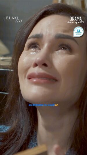Sarimah Ibrahim Instagram - Bersabarlah Mummy. 🥺

▶️ LELAKI ITU -> Isnin - Jumaat -> 10 Malam di TV3 dan strim secara HD di Tonton!

▶️ ⁠Layan feeling korang 24/7 di phone atau di Smart TV!

Dibintangi :
@adpadiputra sebagai Mirza
@sarimahibrahim sebagai Qaidah
@missfazura sebagai Imani
@kupu_kupu sebagai Sarina
@aedyxashraf sebagai Khairullah
@hannahdelisha sebagai Batrisya
@nadia.brian Sharifah Baiyinah
@sophiekoshka sebagai Sharifah Bahiyah
@fadlanhazim sebagai Amin
Dan ramai lagi!

Arahan @ermafatima @alongkamaludin & Ain Sharif
Terbitan Rumah Karya Citra

Drama Lelaki Itu - Dulu, Kini & Selamanya @marshamilan �

#DramaSangat
#TV3Malaysia
#Samarinda
#LelakiItu
#MacamDuluDulu
#KongsiBersama #KongsiCerita #dramatiktok
