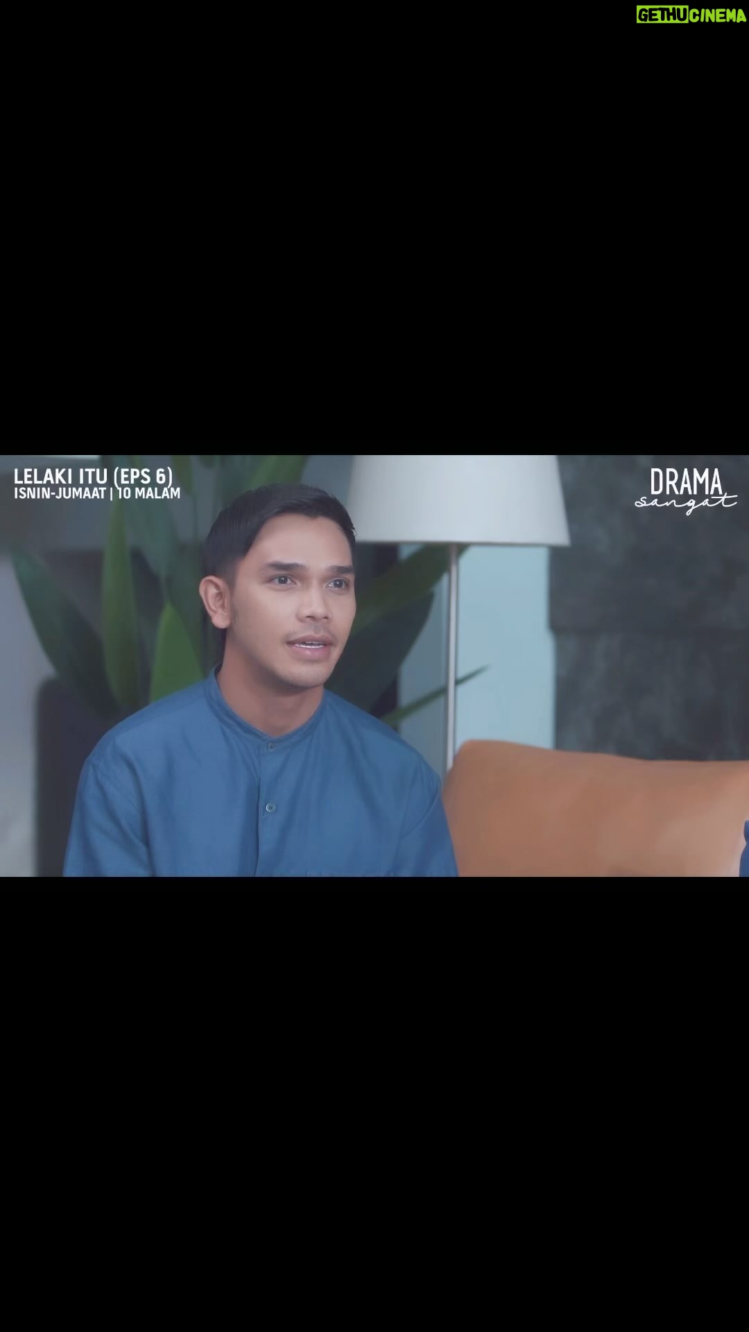 Sarimah Ibrahim Instagram - Tonight! Qaidah is NOT impressed with Khai. At all. ❤️🩹👁️👁️💥 10pm Lelaki Itu on @tv3malaysia @dramasangat @tontonmy @sarimahibrahim.fc @hannahdelisha #fyp #viral #tvdrama #qaidah #foryoupage @aedyxashraf @ameliath