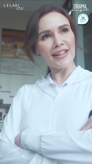 Sarimah Ibrahim Instagram - Hanya kerana harta & darjat, Mommy tergamak hina Khai sampai macam tu sekali! 🤨😡

▶️ LELAKI ITU -> Isnin - Jumaat -> 10 Malam di TV3 dan strim secara HD di Tonton!

▶️ ⁠Layan feeling korang 24/7 di phone atau di Smart TV!

Dibintangi :
@adpadiputra sebagai Mirza
@sarimahibrahim sebagai Qaidah
@missfazura sebagai Imani
@kupu_kupu sebagai Sarina
@aedyxashraf sebagai Khairullah
@hannahdelisha sebagai Batrisya
@nadia.brian Sharifah Baiyinah
@sophiekoshka sebagai Sharifah Bahiyah
@fadlanhazim sebagai Amin
Dan ramai lagi!

Arahan @ermafatima @alongkamaludin & Ain Sharif
Terbitan Rumah Karya Citra

Drama Lelaki Itu - Dulu, Kini & Selamanya @marshamilan  

#DramaSangat
#TV3Malaysia
#Samarinda
#LelakiItu
#MacamDuluDulu
#KongsiBersama #KongsiCerita #dramatiktok #sembangentertainment
