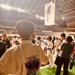 Sarina Suzuki Instagram - リオトが 空手ドリームフェスティバル2023全国大会 新人戦に出場してきました‼︎ 小1から続けている空手。 母ひとりで育てている環境や行かせている学校では 日本の武道精神や上下関係を学ぶ機会が少ないので最高の習い事です。師範や先輩達はみんな強くて優しくて最高にかっこいい背中を見せてくれます。 帰国した時のみのレッスンやから、なかなか上達は遅めやけど好きで続けている事が何より偉い‼︎ 2回戦で負けてしまい、めちゃくちゃ痛いらしくアバラにヒビが入ってるっぽいけど笑、これからも頑張りたいと言っている本人はめちゃくちゃかっこいいです。これからも頑張ってね。押忍✊ わたしは帰国してからずっとバタバタしていたせいか晩御飯の後から15時間ぶっ通しで寝た。笑 #新極真空手