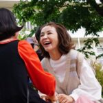 Sarina Suzuki Instagram - #ドクターチョコレート　題9話 いかがでしたか？ それぞれの人生の涙に胸がいっぱいになりました。 次回はいよいよ最終回です🍫 わたしは足湯さんが大好き。