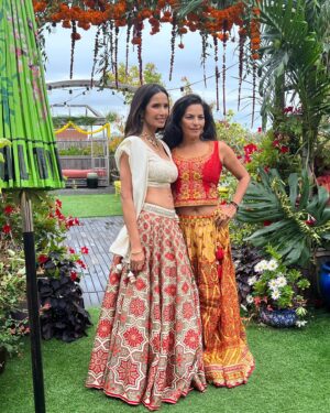 Sarita Choudhury Instagram - weekend of light and love
happy Diwali