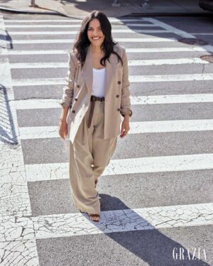 Sarita Choudhury Instagram - Stepping out @graziauk 
 
Photographer: @alyonakuzmina
Stylist: @j_errico
Interview: @maid_marriott_innit
Hair: @moizalladina @thewallgroup using @randco
Makeup: @adurasova @thewallgroup using @chanel Les
Beiges Water-Fresh Complexion Touch Foundation
Nails: @nailsbydariadaria @defactoinc
Editor in Chief: @hattie_brett
Creative Director: @cazroberts
Deputy Editor: @hanna_woodside
Shoot Producer: @nathanhighamshootproducer
DOP: @nwiesner
Digi Tech: @fujioemura
On-set Assistant/Producer: @tugcanstemizkan