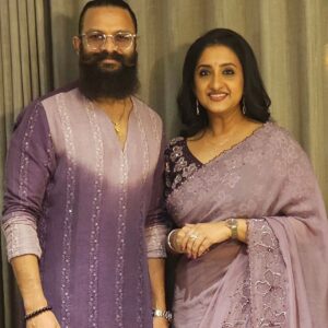 Saritha Jayasurya Instagram - 💜💜💜