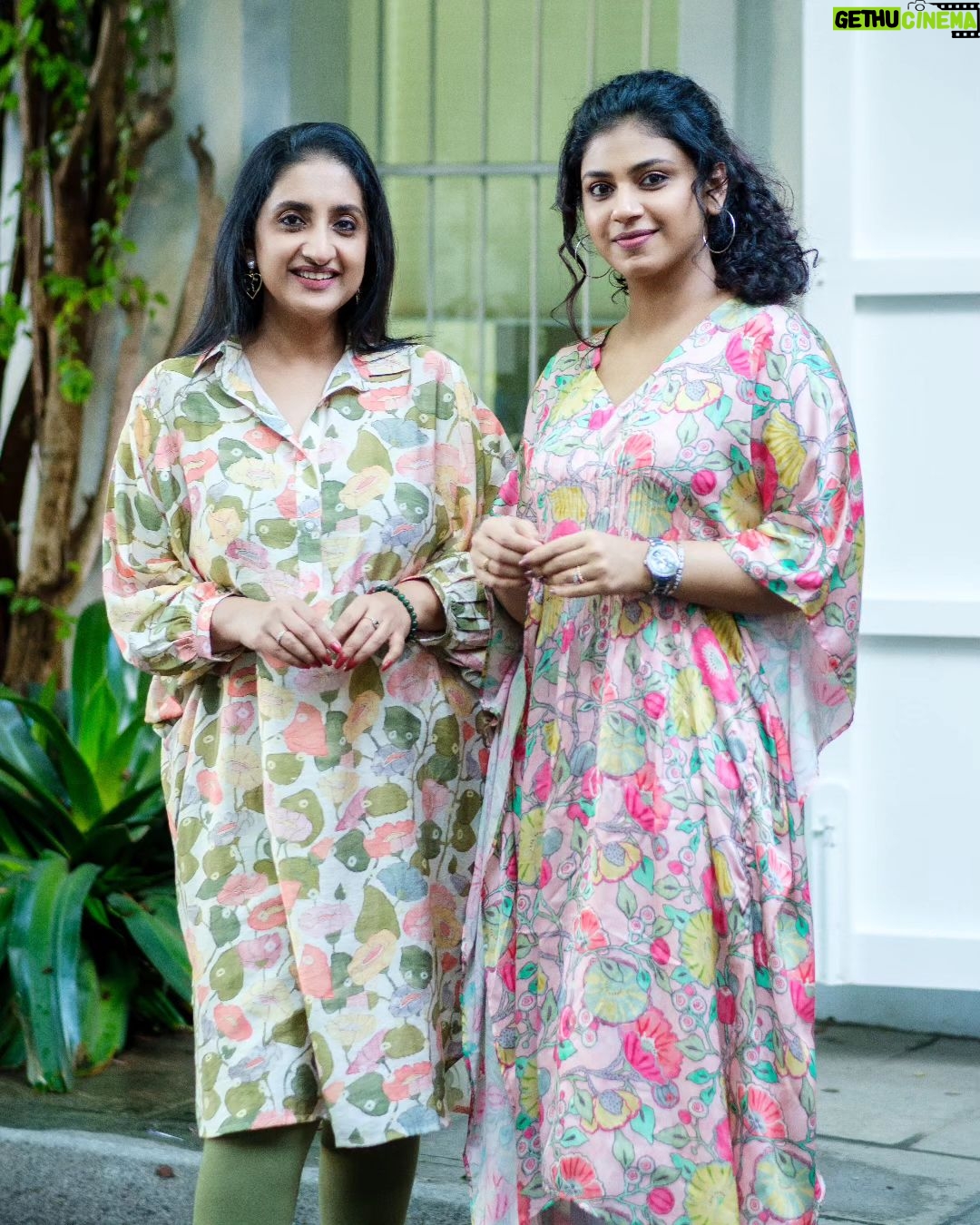 Saritha Jayasurya Instagram - Embrace the easy breezy summer vibes with our effortless casuals! Photo @satzsugi 💄 @vinotha_makeupartist